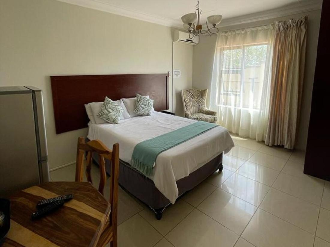 Khutsong Guests House Hotell Burgersfort Eksteriør bilde