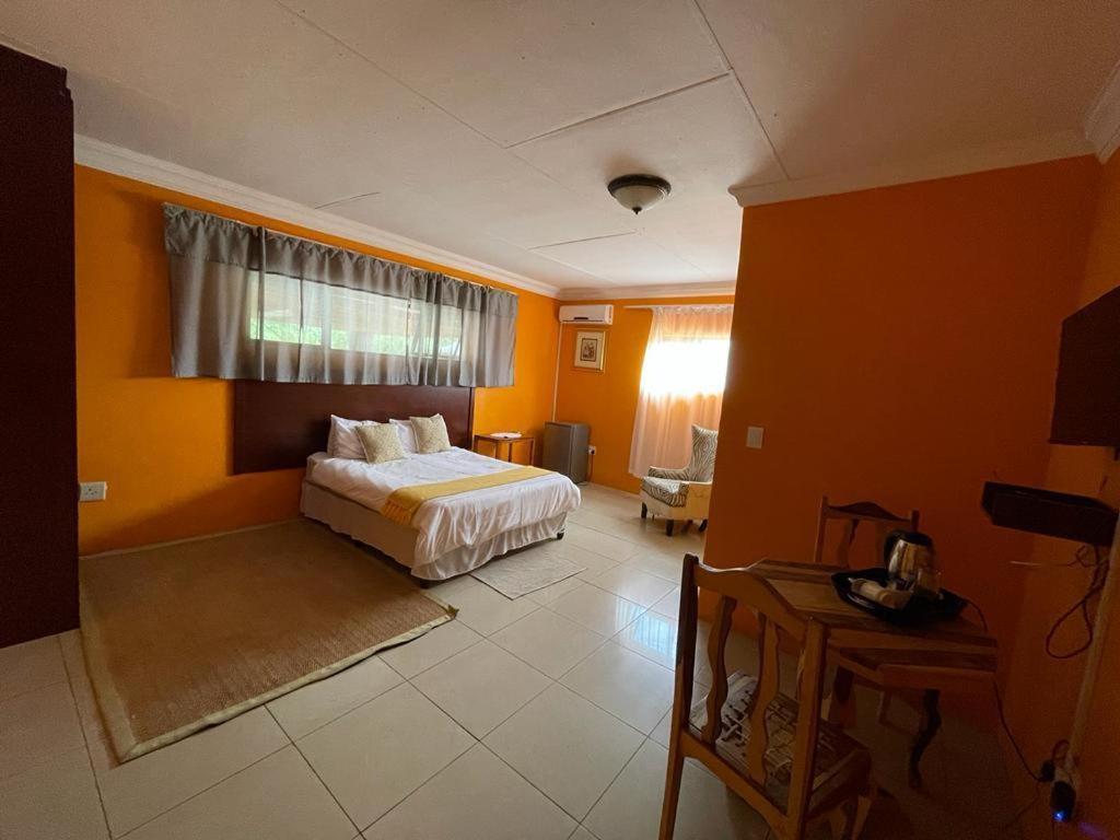 Khutsong Guests House Hotell Burgersfort Eksteriør bilde
